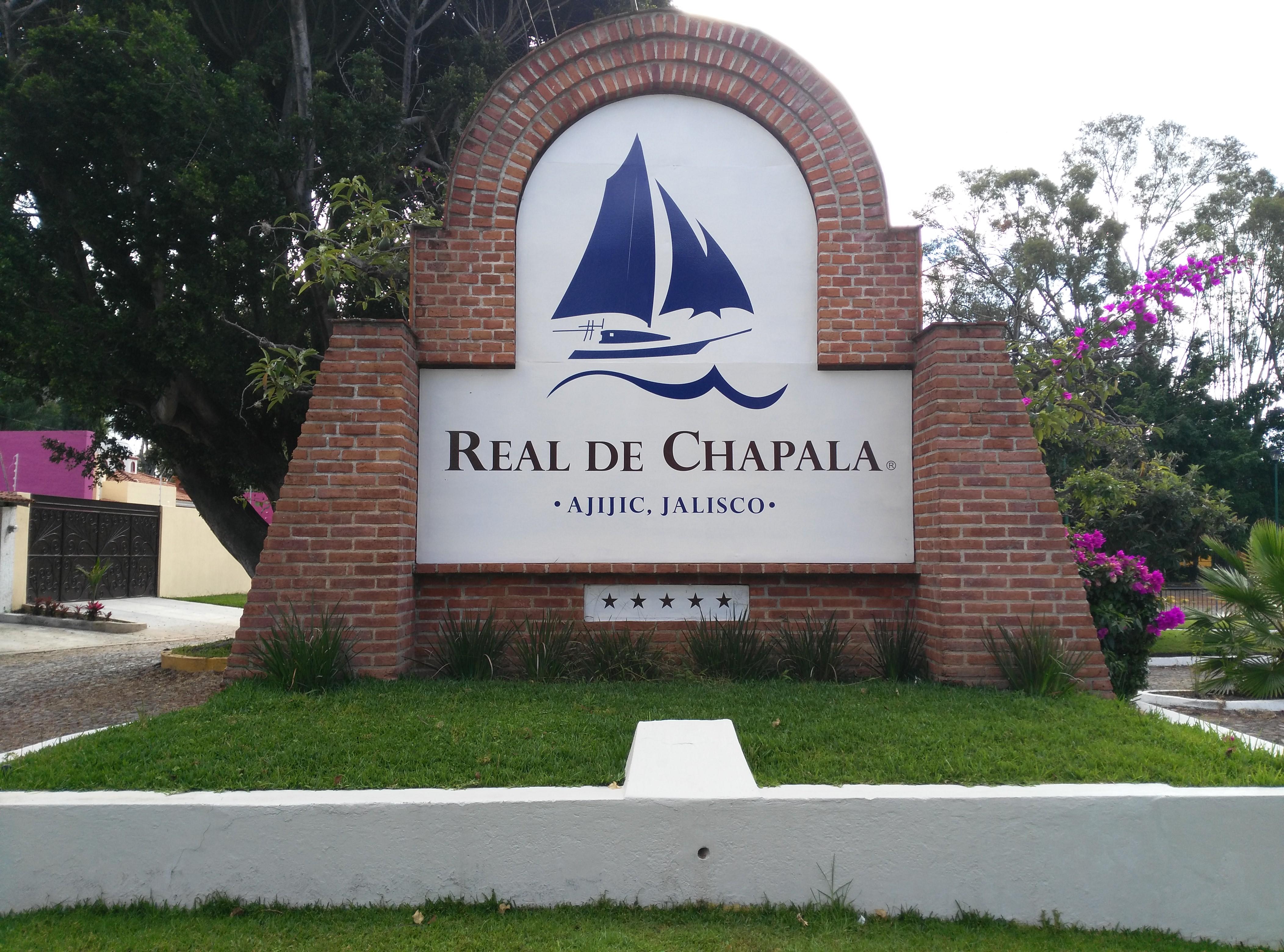 Real De Chapala Hotel Ajijic Bagian luar foto